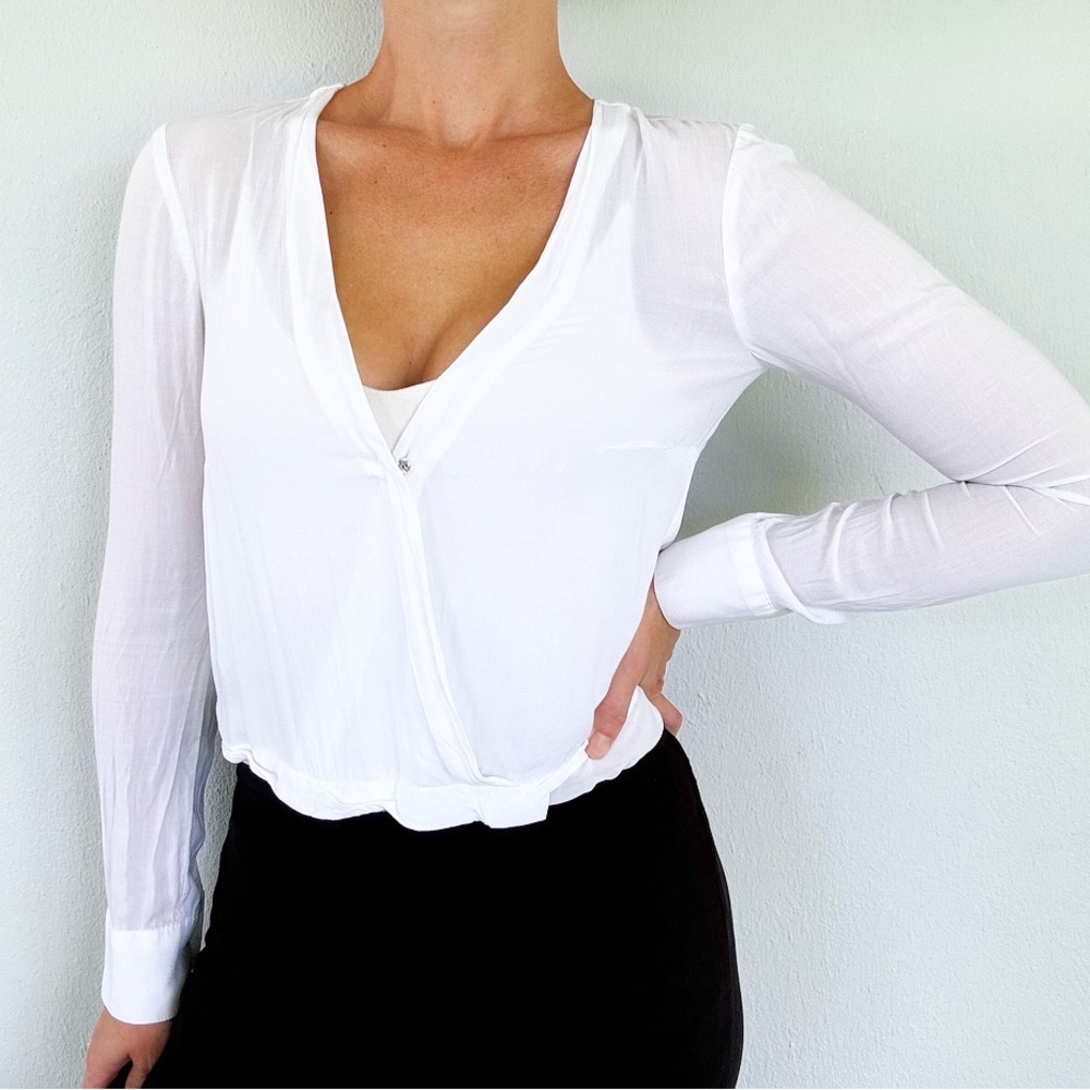 Bcbgeneration White Surplice Wrap Front Long Shee… - image 2